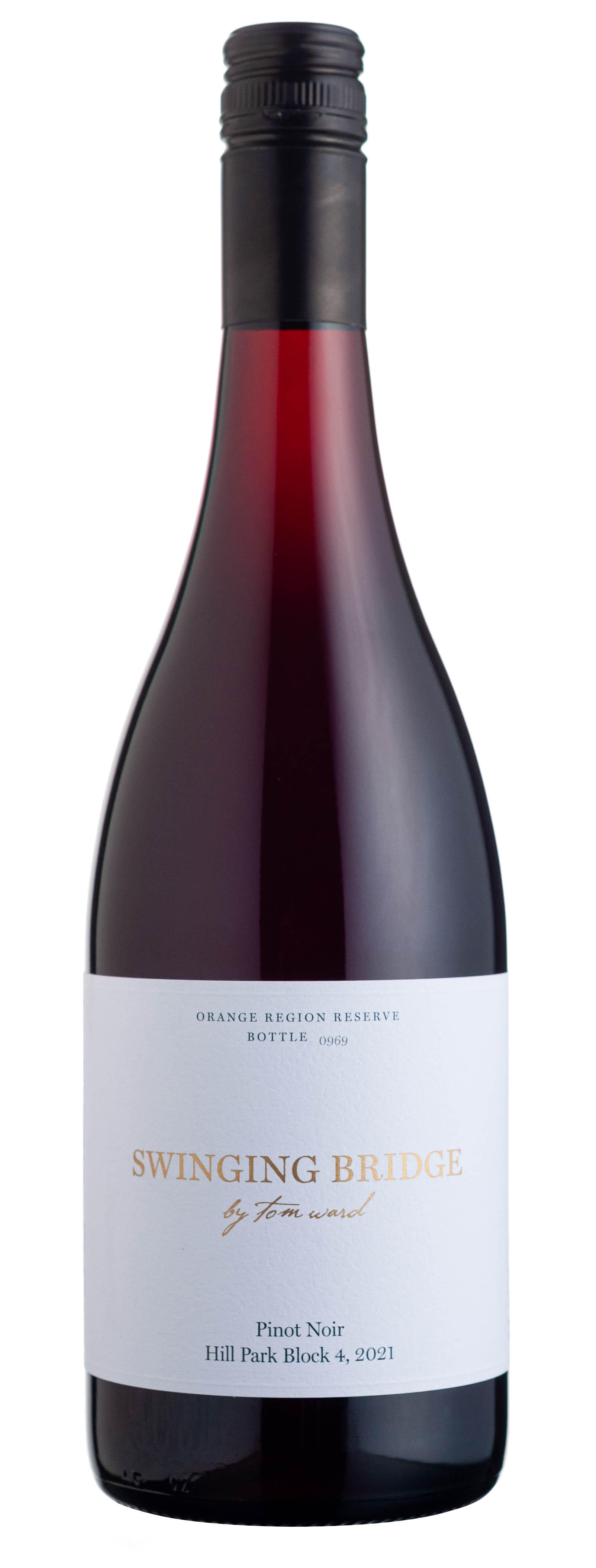 Pinot Parks Swinging Bridge Hill Park Block 4 Pinot Noir 2021 – Winepilot.com