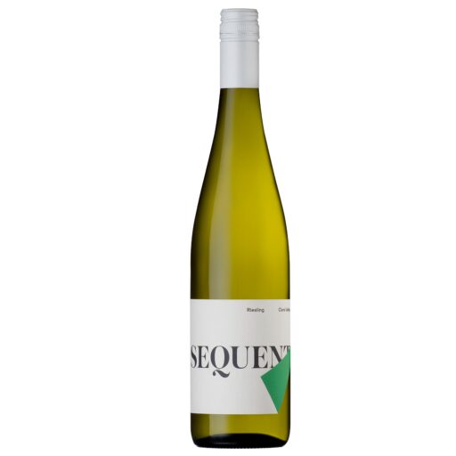 SEQUENT Riesling x Bottleshot