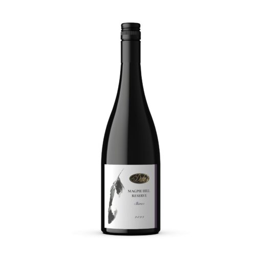 Duke s Vineyard Magpie Hill Reserve Shiraz transparent background