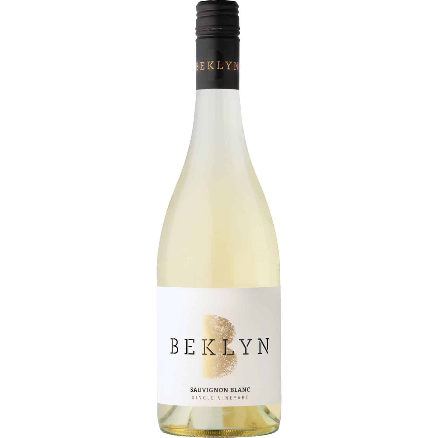 bottle shot Beklyn Sauvignon Blanc black background